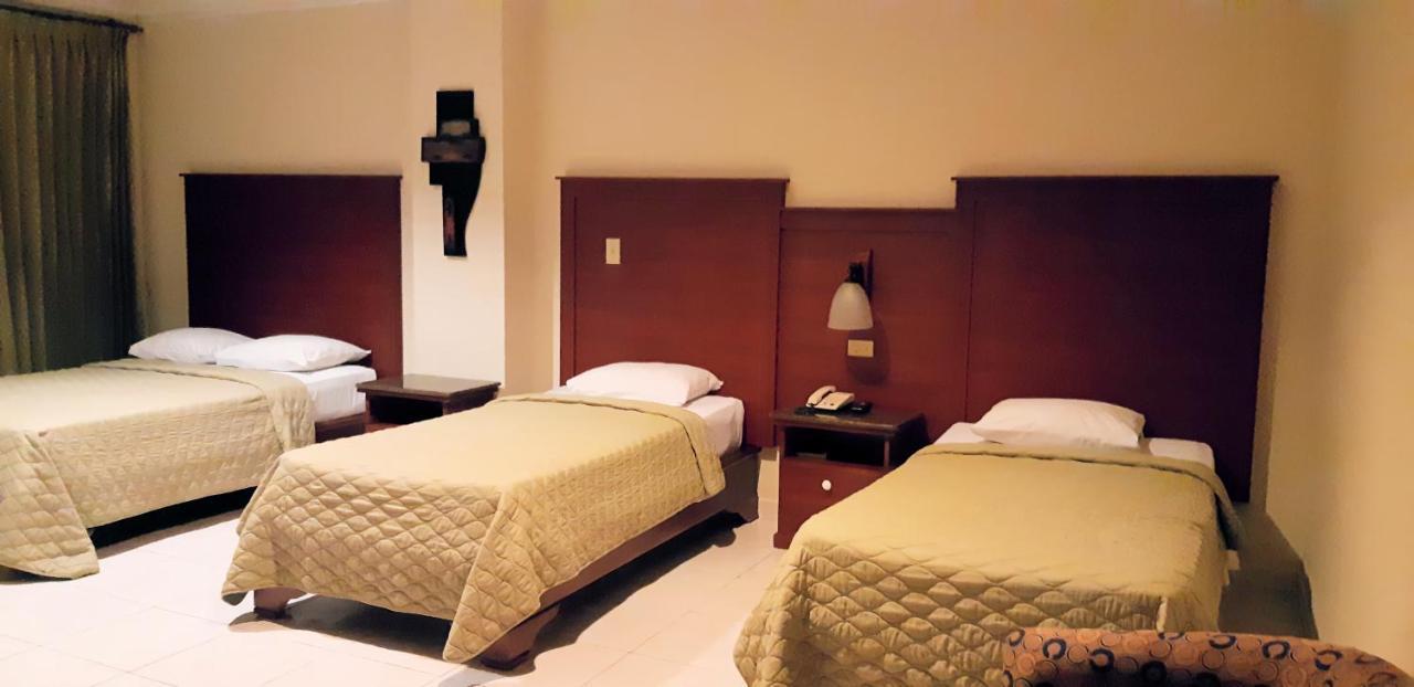Hotel Castilla เดวิด ภายนอก รูปภาพ